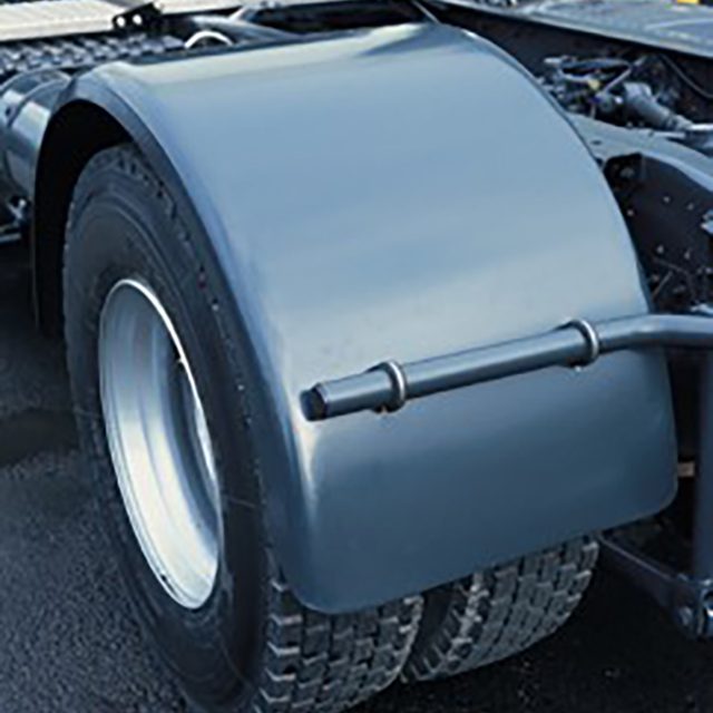 MUDWING STEEL 48 610 (W) X 1980 (L) X 635 (R)