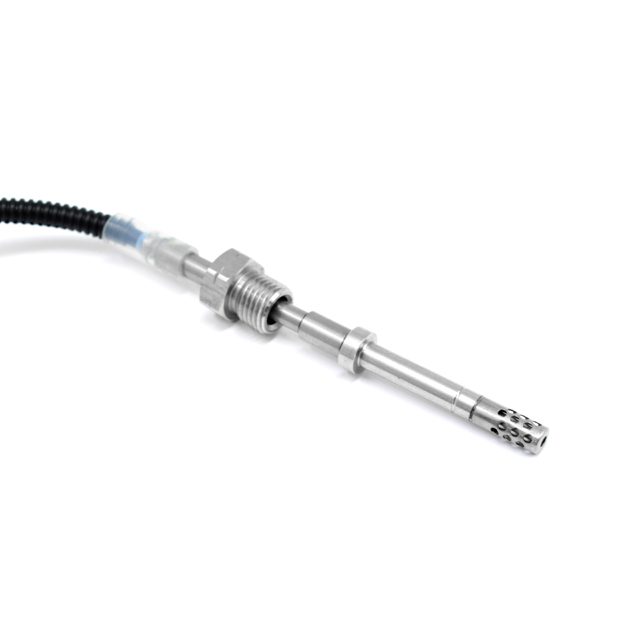 Exhaust Gas Temperature Sensor suits VOLVO photo 3