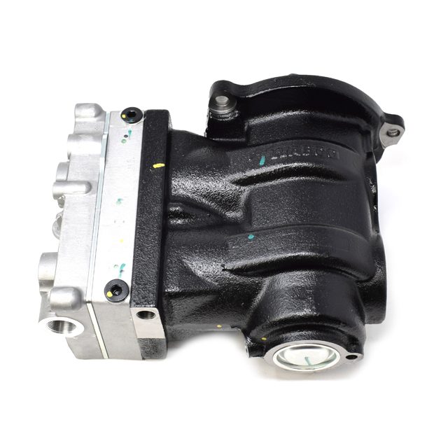 Twin-Cylinder compressor 636 cc flange mounted photo 4