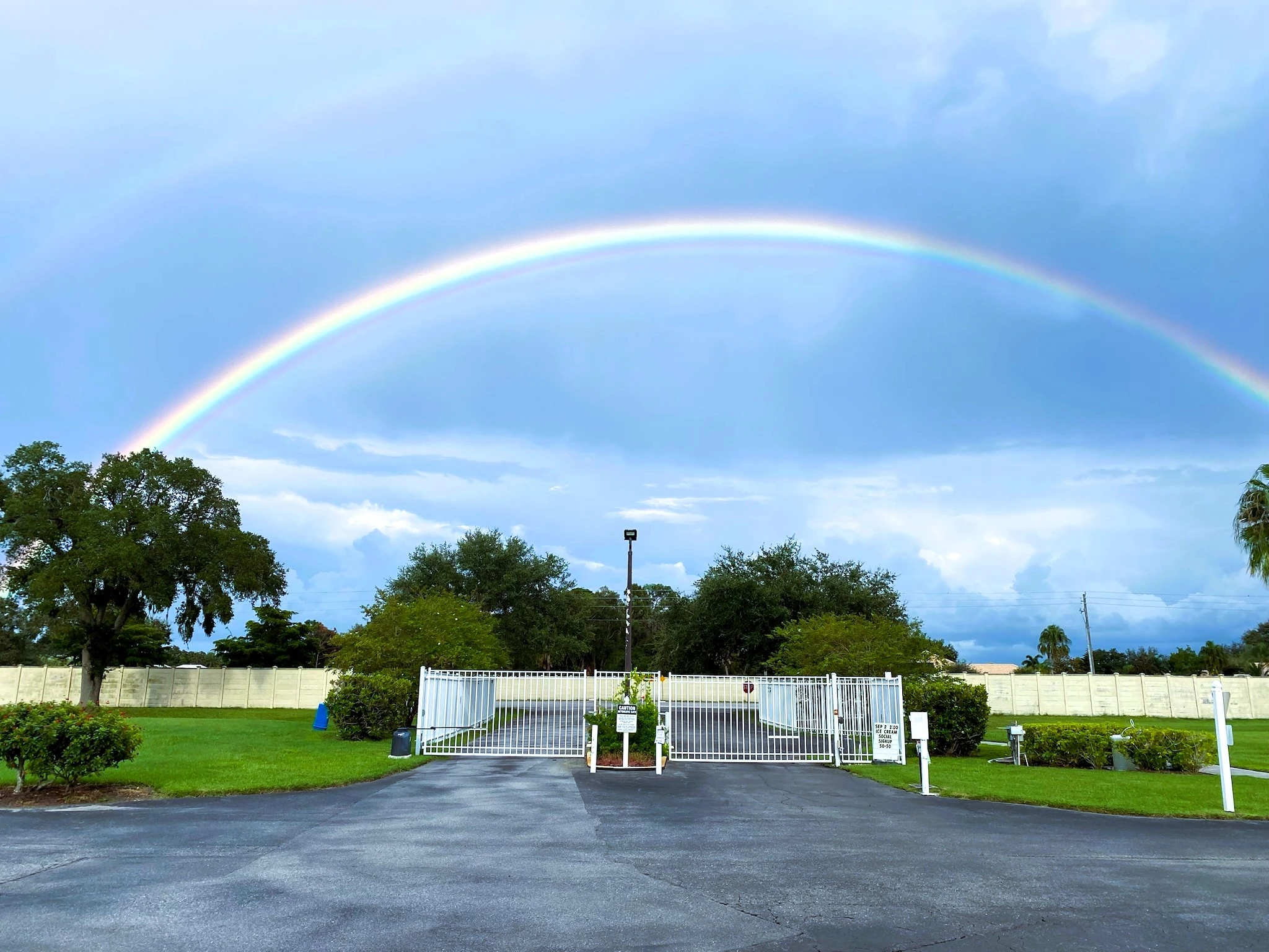Sandalwood Park Homeowners, Inc Logo