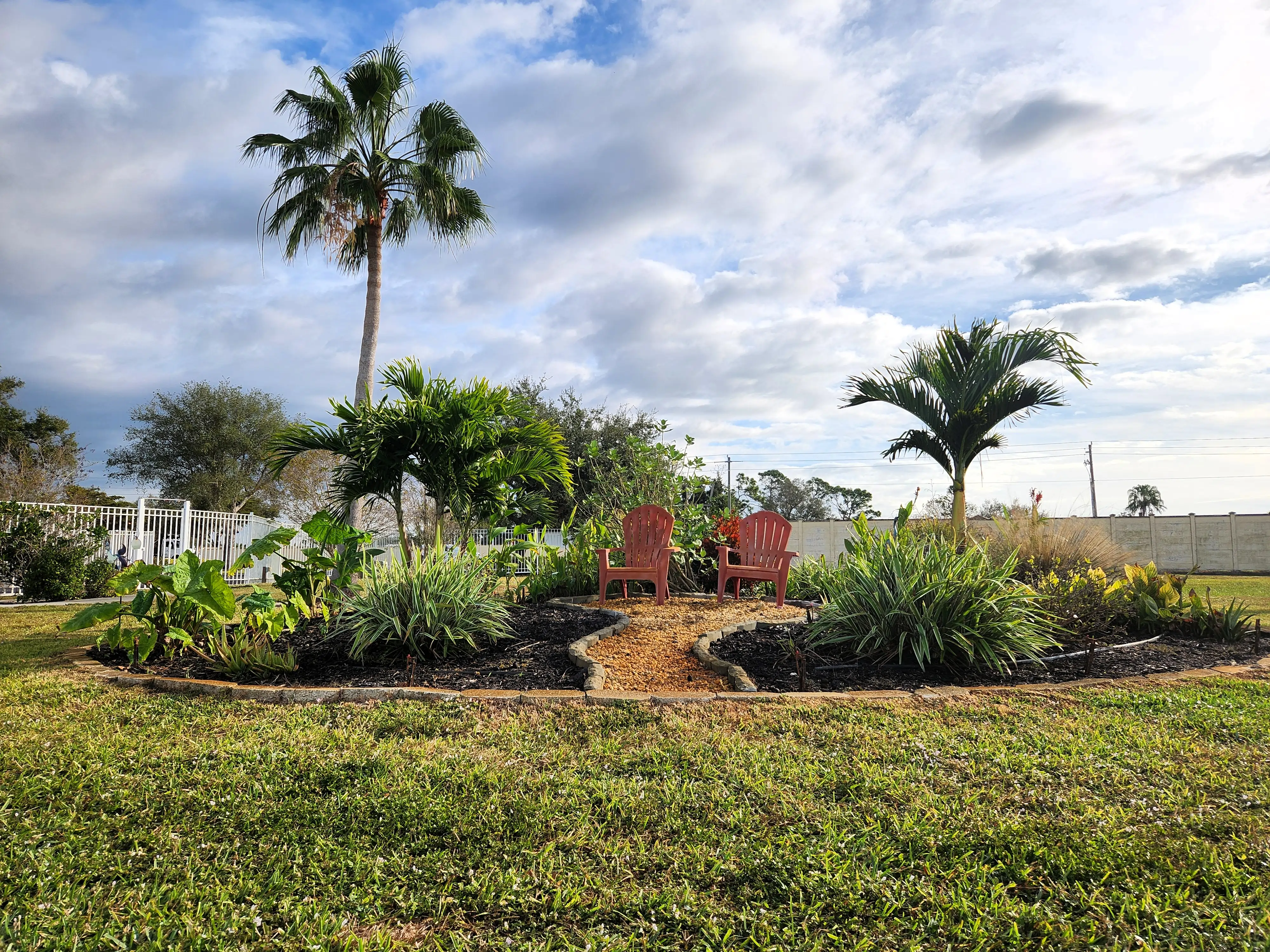 Garden seating in Sandalwood Park