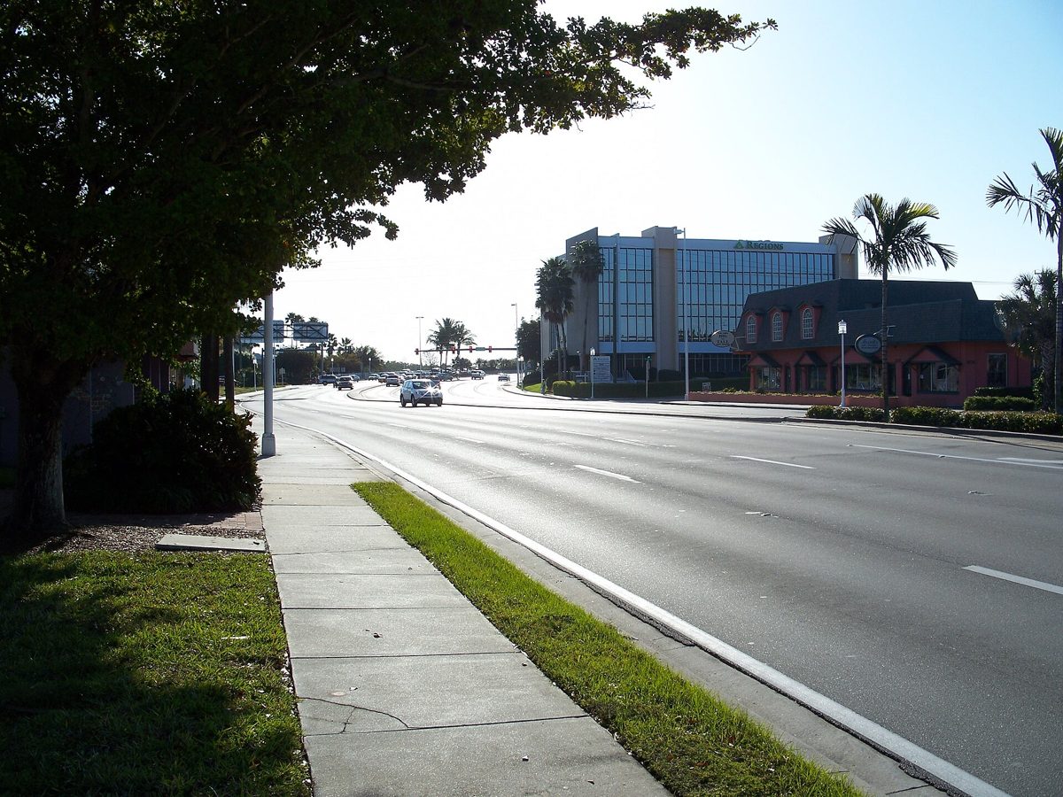 Sidewalk along the Tamiami Trail (US-41) in Naples, Florida