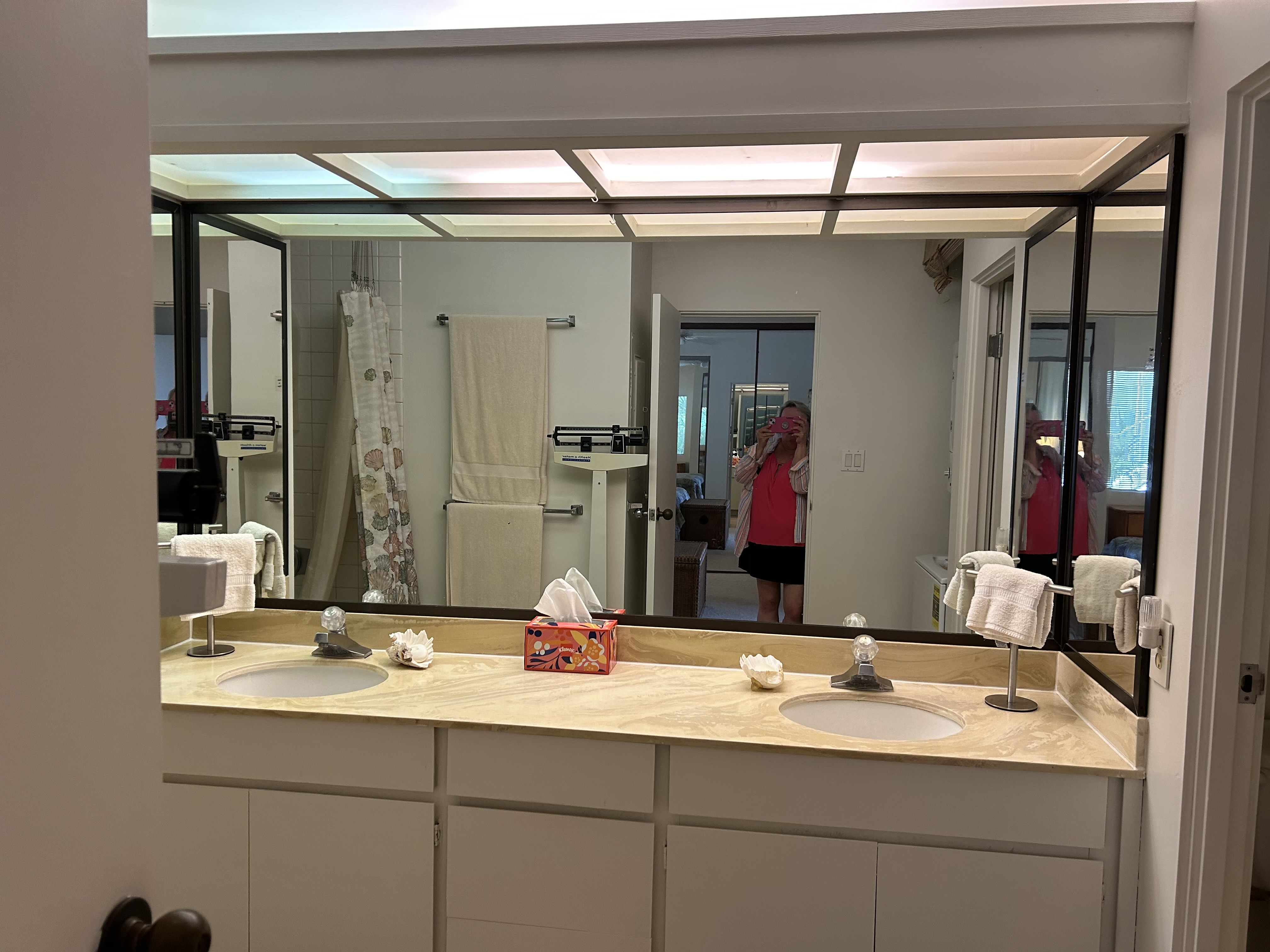 Primary bath — before