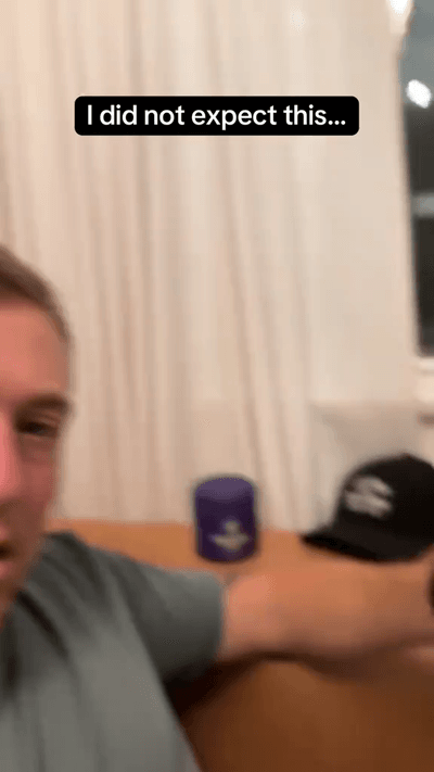 Customer review thumbnail