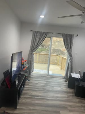 {{ custom_values.service_3 }} in {{custom_values.area_3})