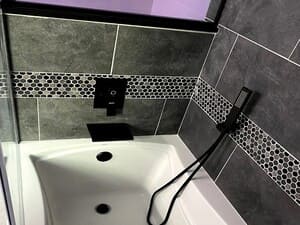 {{ custom_values.service_2 }} in {{custom_values.area_2})