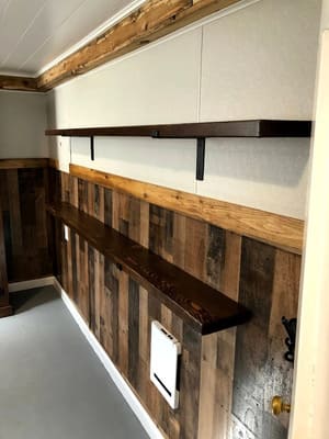 {{ custom_values.service_2 }} in {{custom_values.area_2})