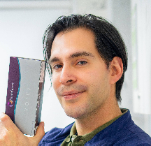 Dr. Manuel Linares — Médico Esteticista