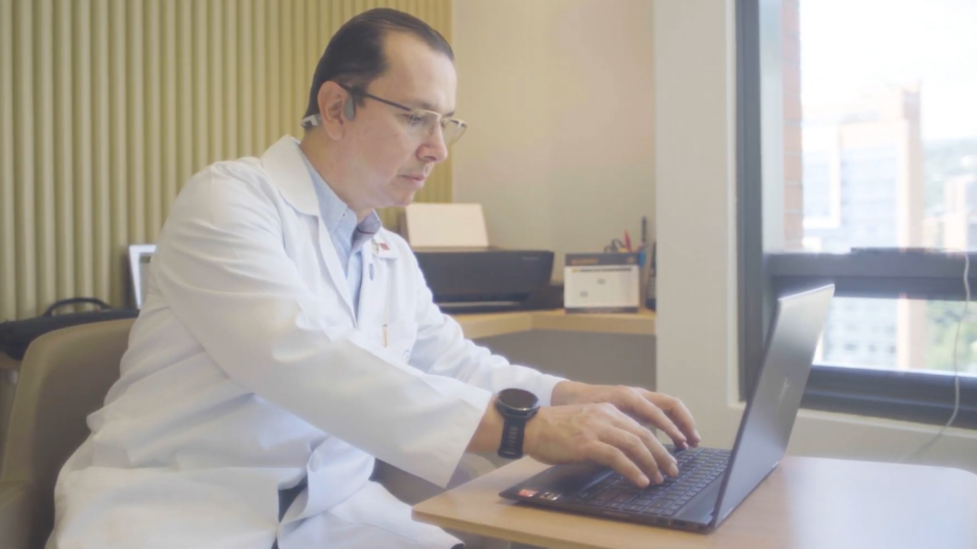 Dr. Jes