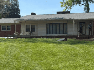 {{ custom_values.service_1 }} in {{custom_values.area_1})