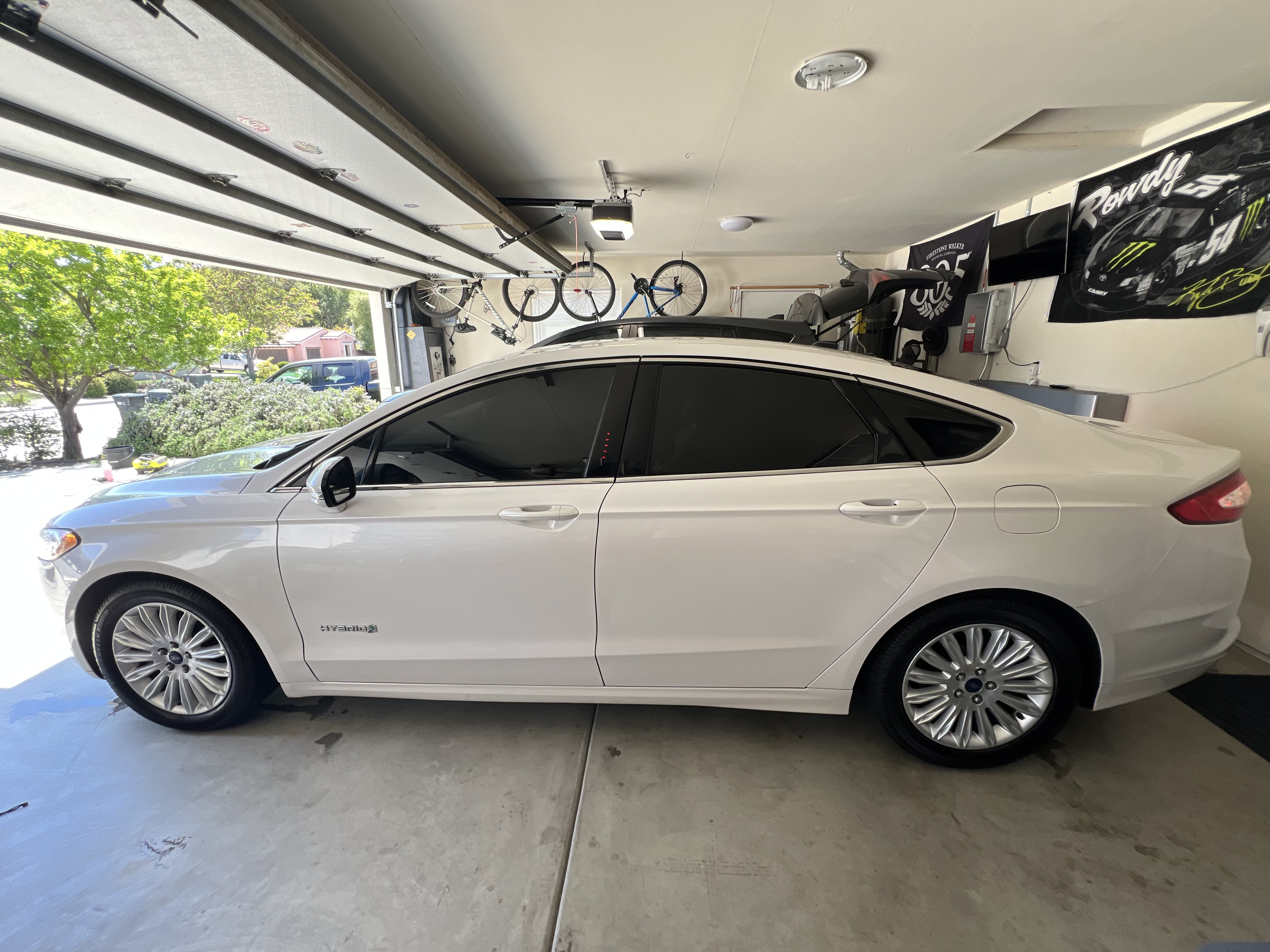 Apply Spray Wax/sealant for shine and protection San Luis Obispo