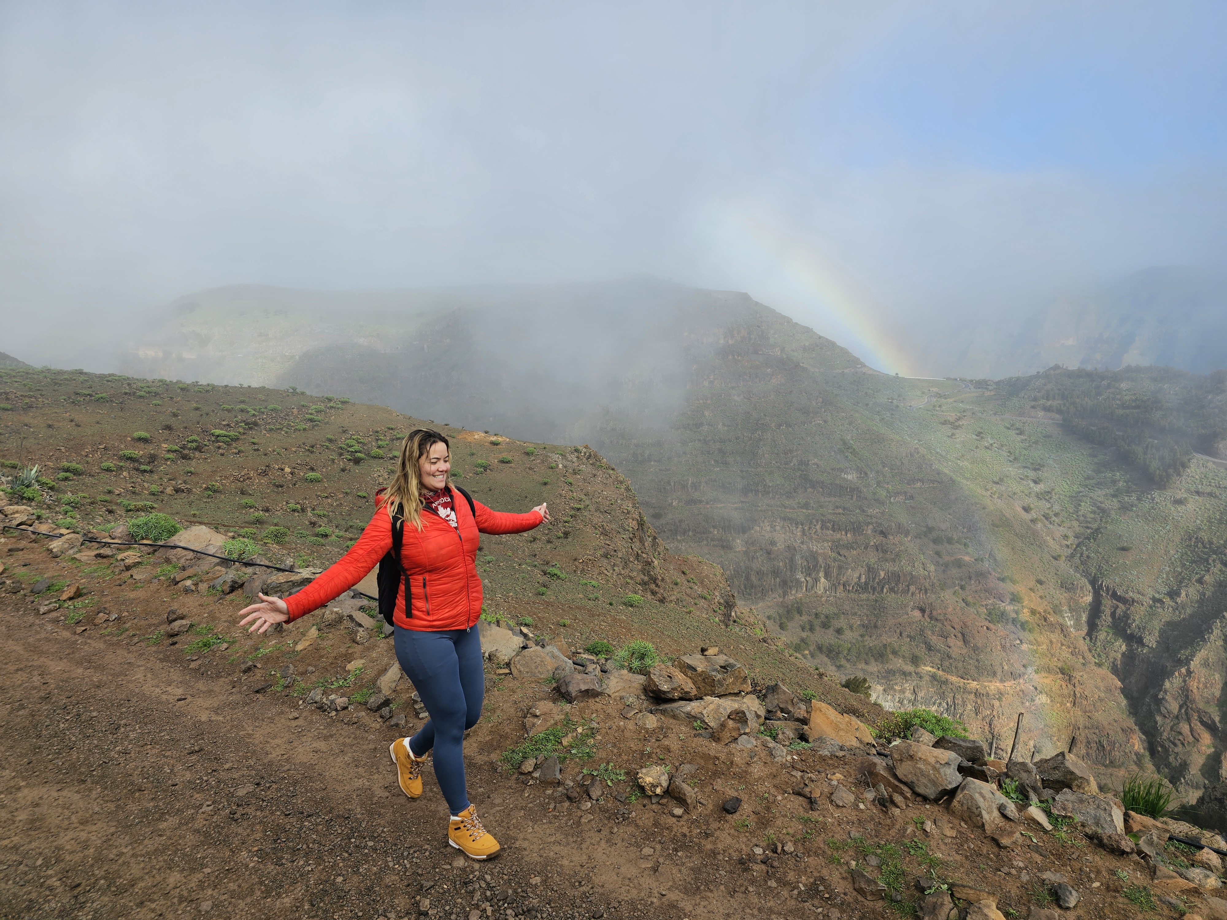 Group walking through La Gomera mountains