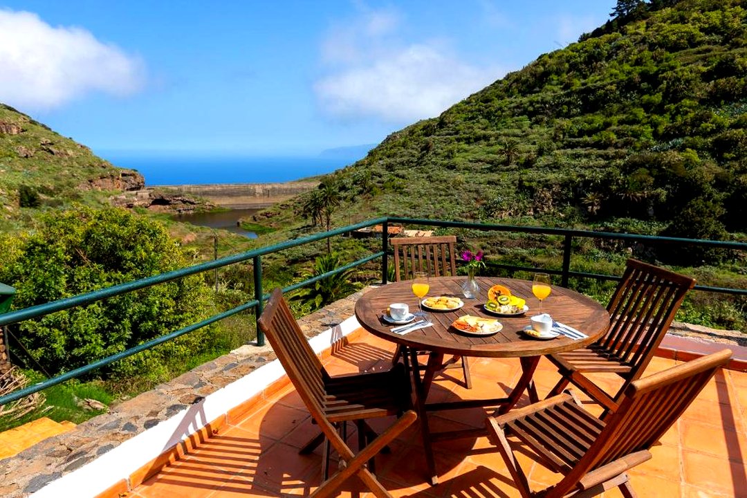 Casas del Chorro terrace