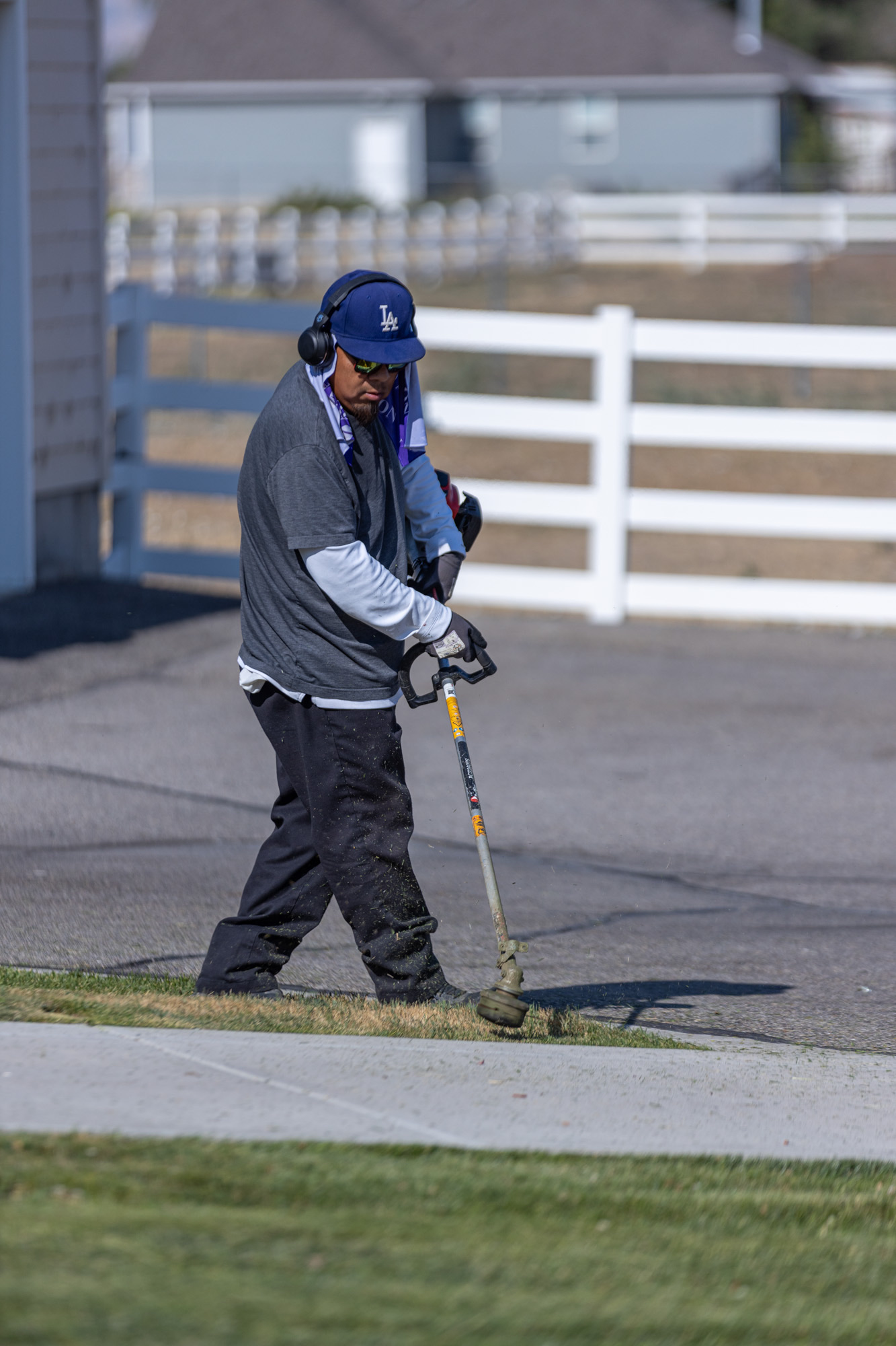 Lawn Maintenance Holladay