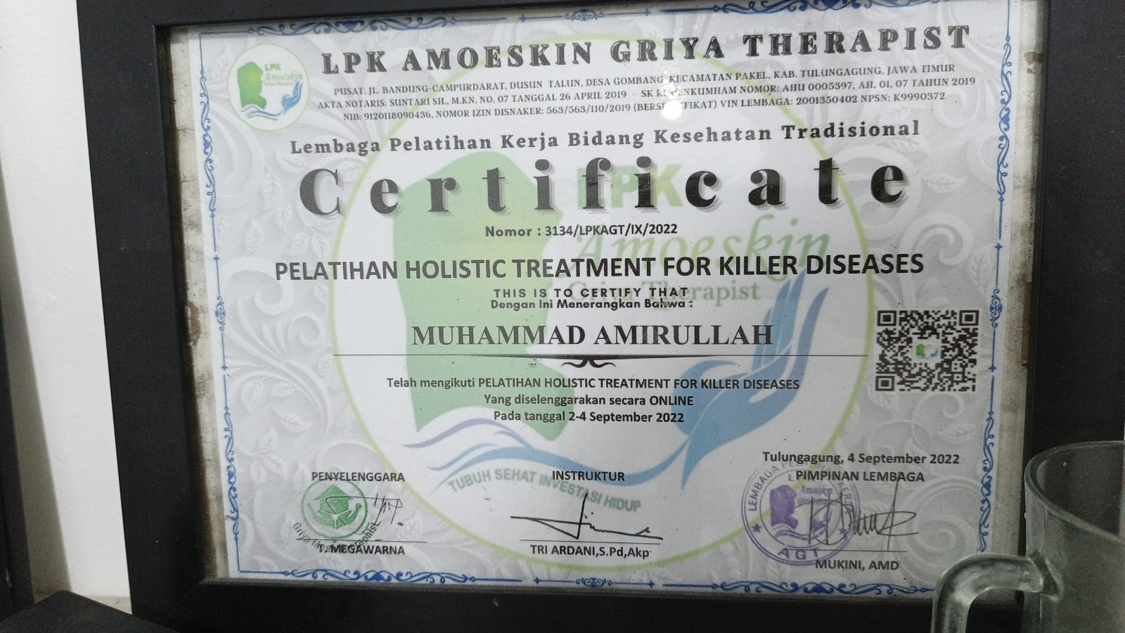 Sertifikat Pelatihan Holistic Treatment Muhammad Amirullah dari LPK Amoeskin Griya Therapist