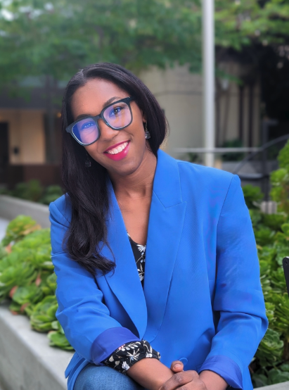 Aamber Hickman, founder of Brightstone, portrait with glasses