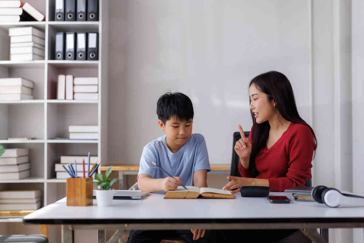 child-behavior-after-daycare-daycare-red-flags-for-parents-emotional-distress-indicators