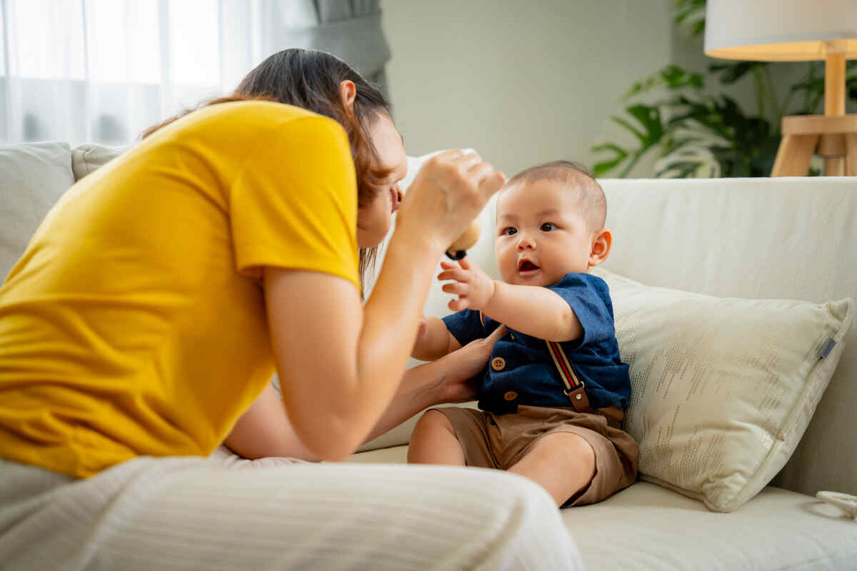 Secure attachment in infants through responsive caregiver comfort during distress
