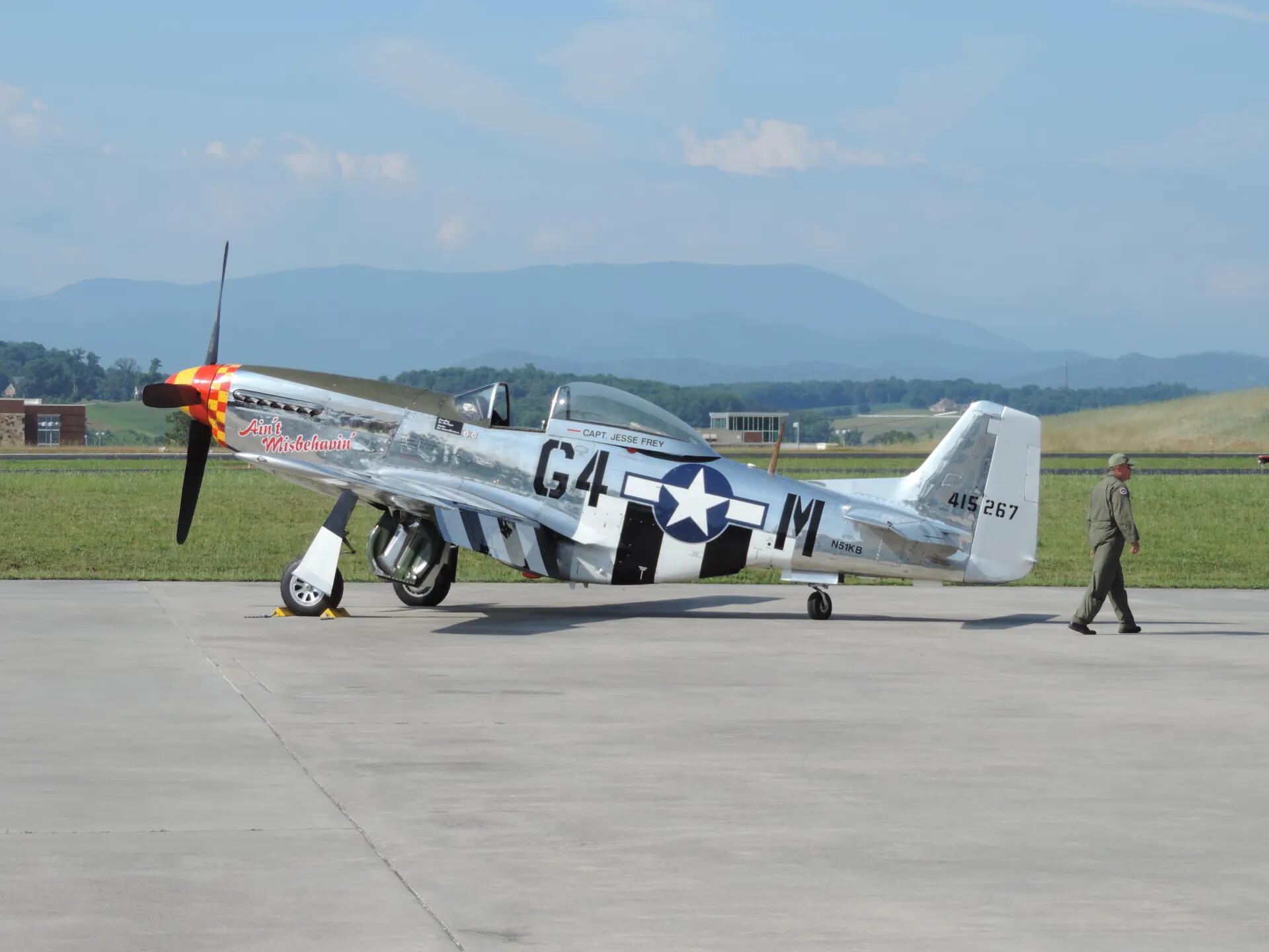North American P-51 Mustang "Ain't Misbehavin'" (N51KB) - Full Profile with Pilot Walking Away
