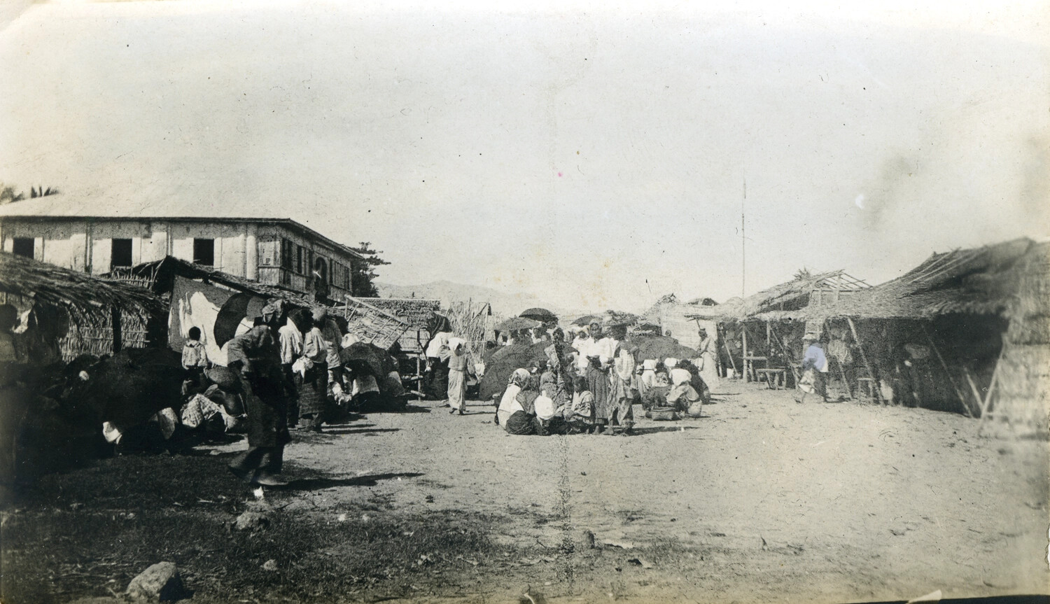 Filipino Marketplace Scene, Philippines, Early 1900s