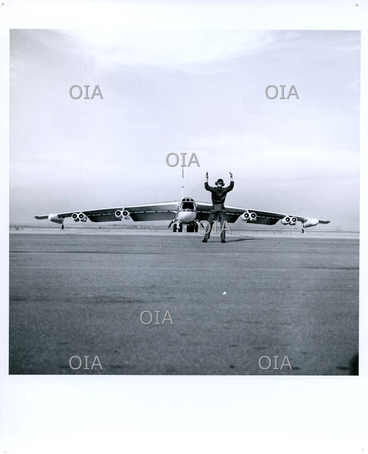 Boeing B-52 Stratofortress, Head-On View with Ground Crew Marshaller