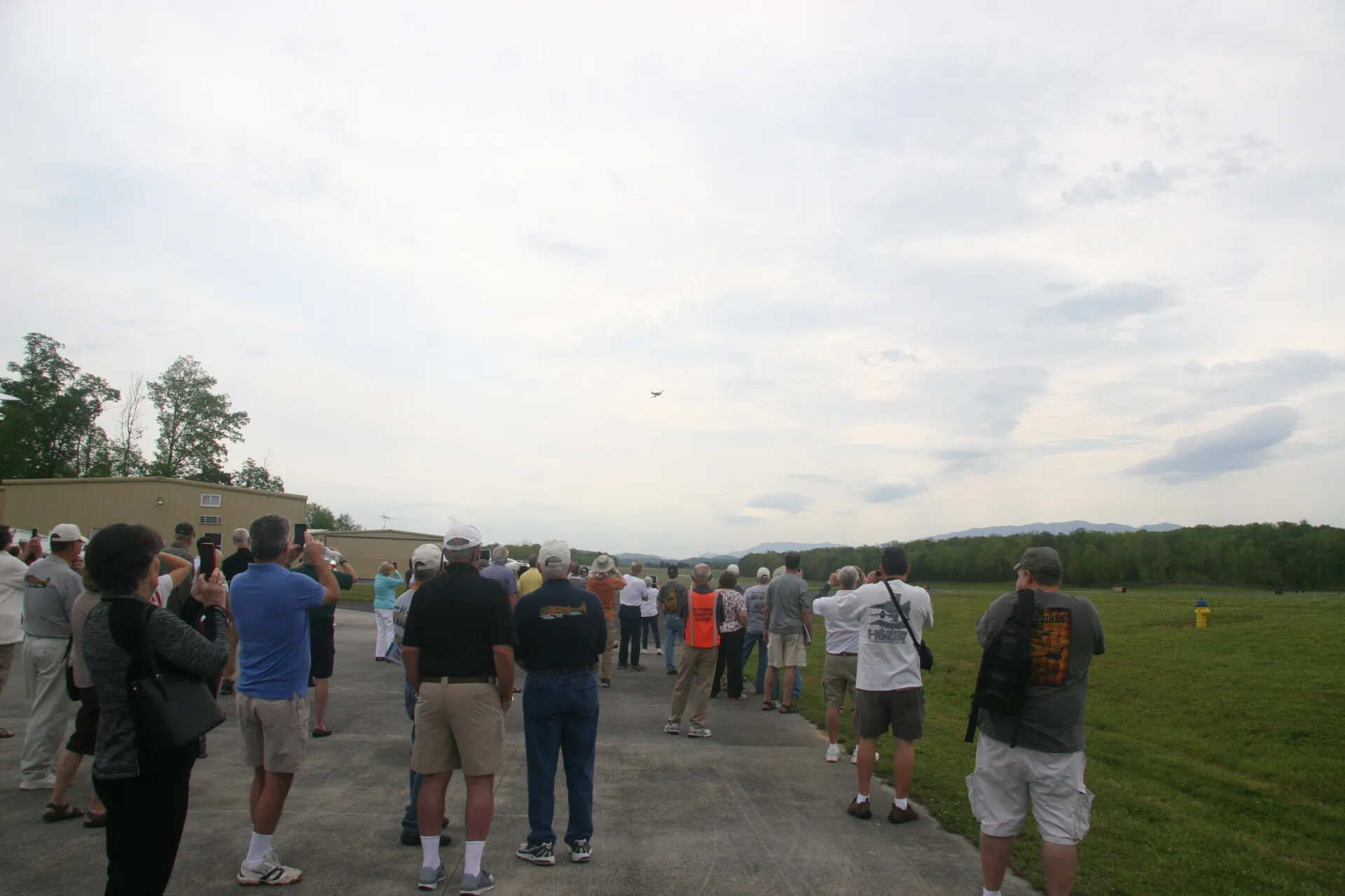 Crowd Near Hangar Watches A-1 Skyraider Flyover, Operation Tailwind Event, 2016 (Wide View)
