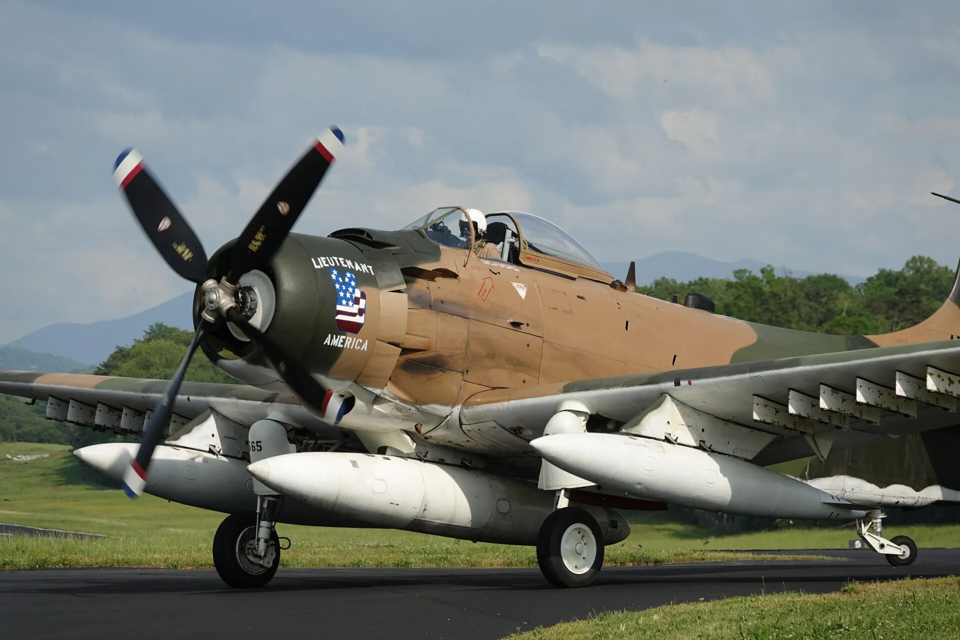 A-1H Skyraider 'Lieutenant America' Full Profile Taxiing, May 2019 Airshow Event