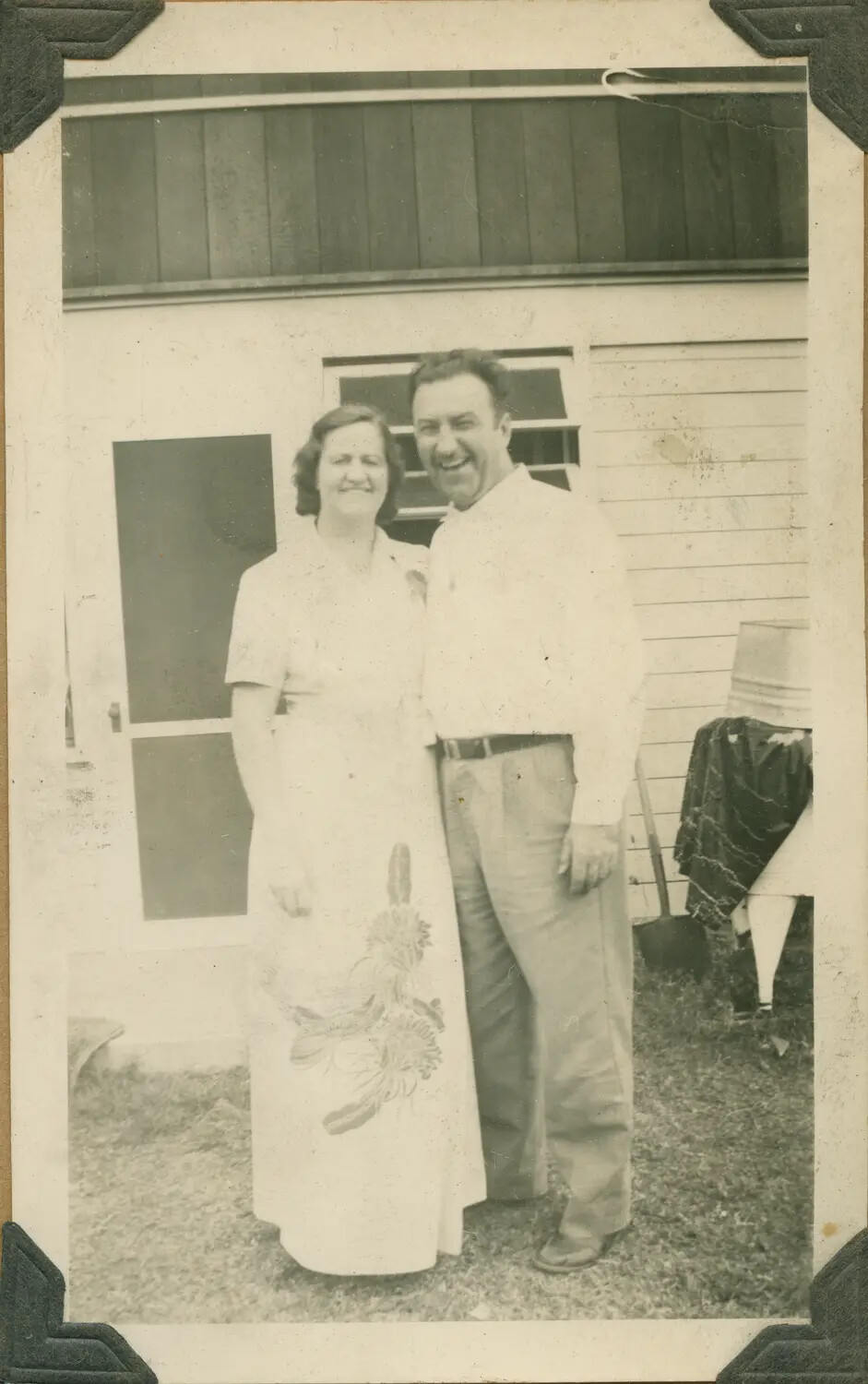 Portrait of Ann and Carl Liebig, Honolulu, Hawaii, March 1, 1943