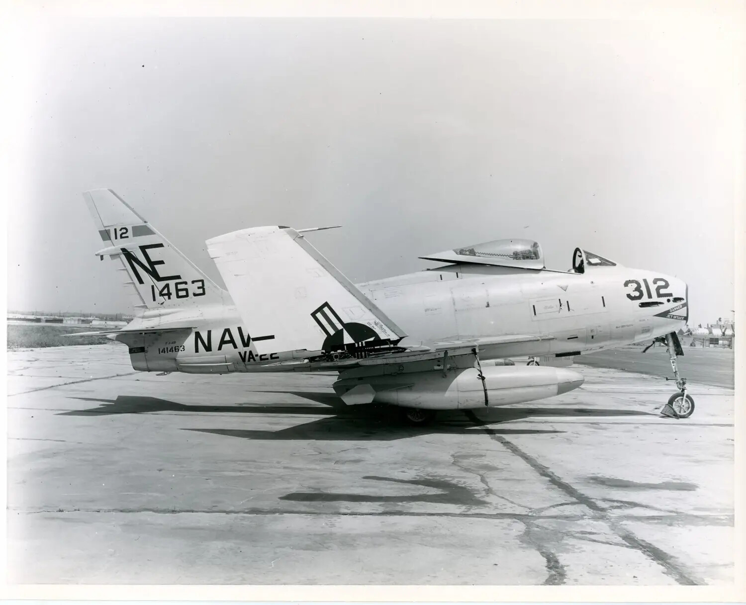 North American FJ-4B Fury, U.S. Navy Bureau Number 141463, Tail Code NE, Side Number 312