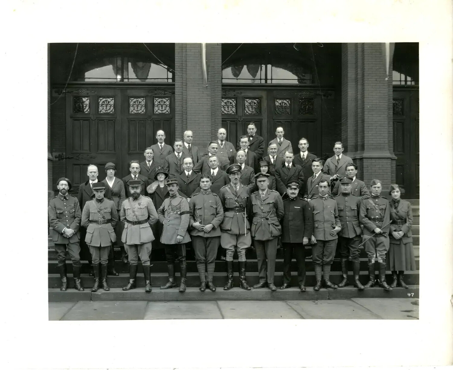 Group Portrait of Allied War Exposition Committee and Military Officers, Cincinnati, 1918