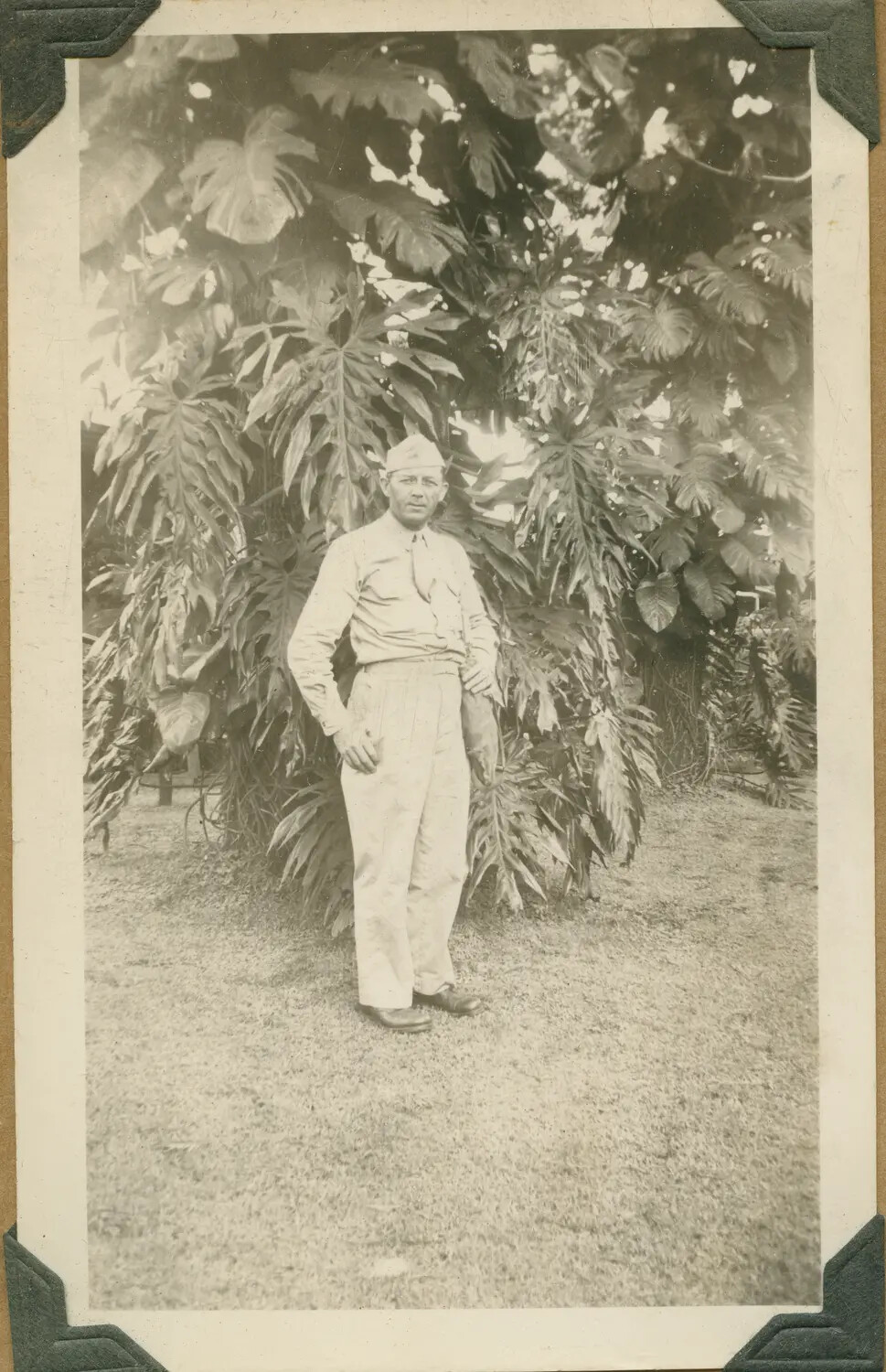 Soldier in Khaki Service Uniform, Schofield Barracks, Oahu, Hawaii, March 1943
