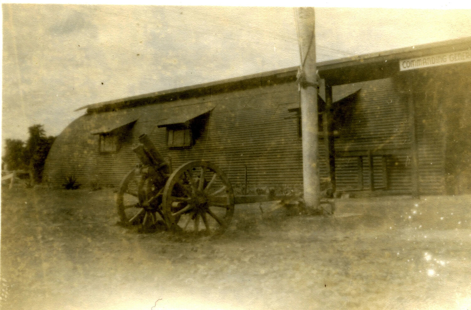 Quonset Hut Headquarters Building with Vintage Field Gun, 5th Marine Division Encampment