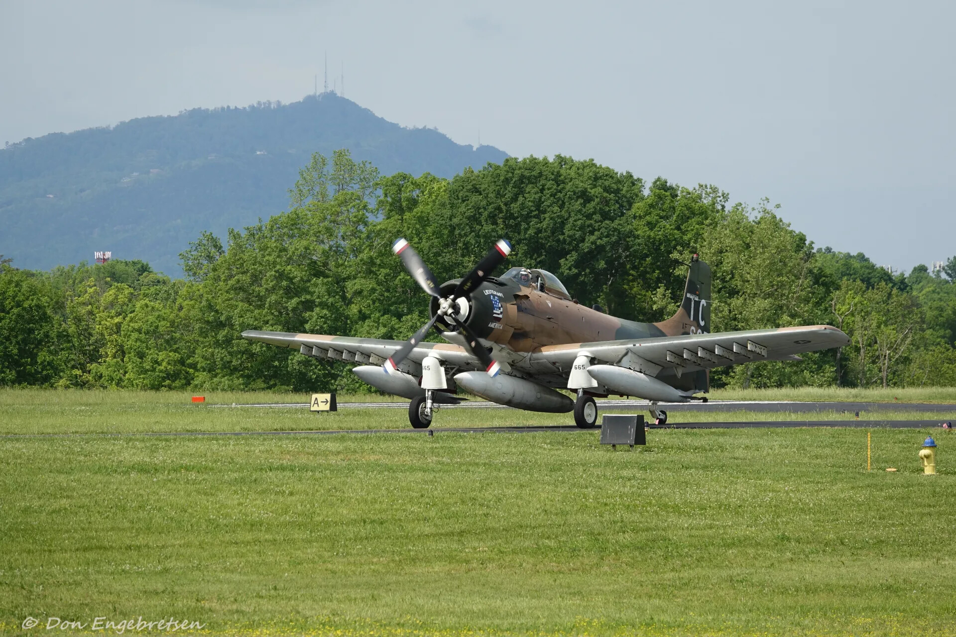 A-1 Skyraider "Lieutenant America" Taxiing at Airshow, Tail Code TC-665