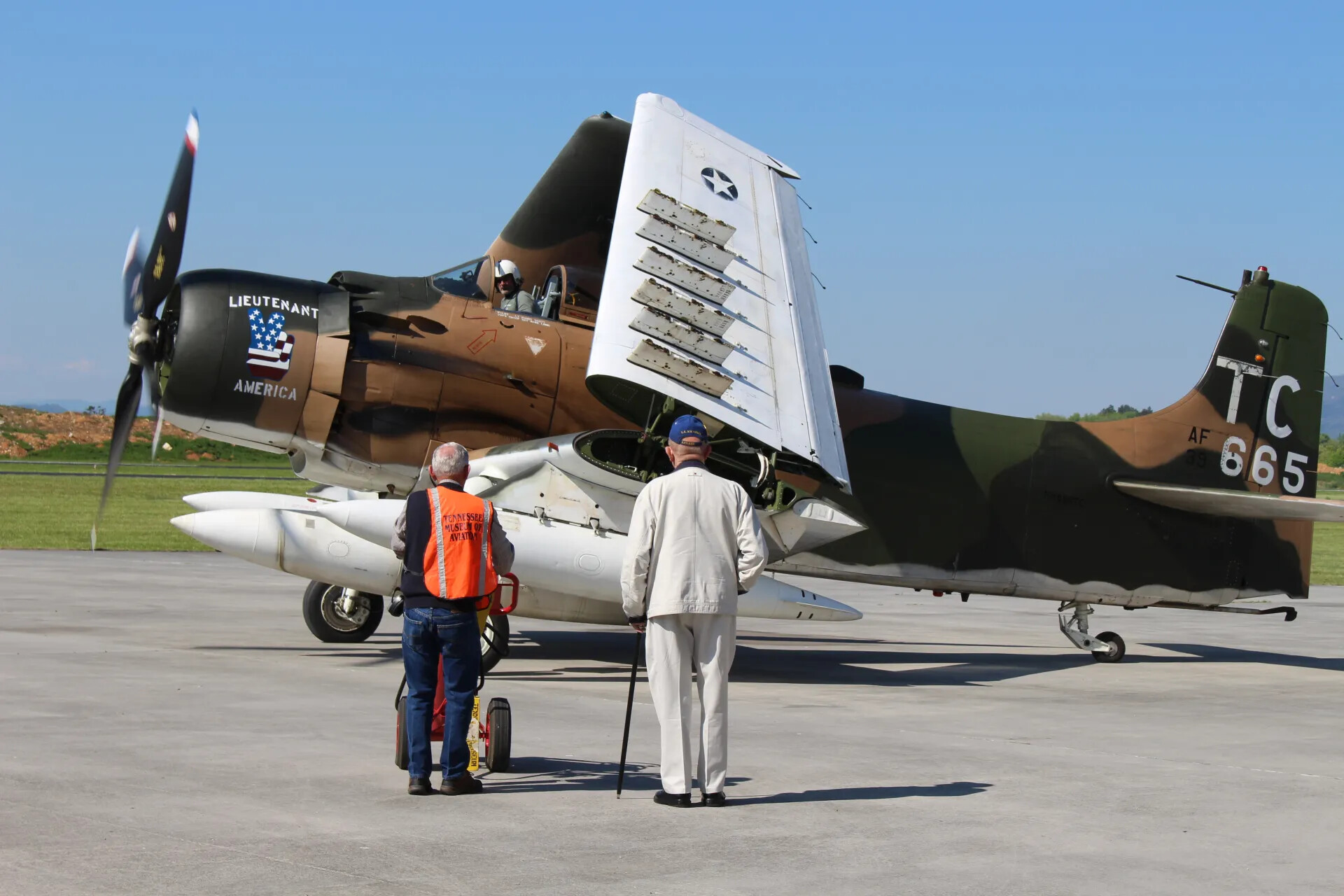 A-1 Skyraider 'Lieutenant America' with Folded Wing, Tennessee Museum of Aviation Event, 2 May 2015