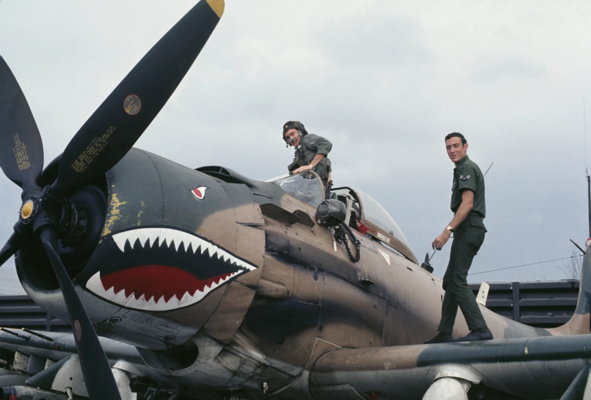 A-1 Skyraider with Shark-Mouth Nose Art, Crew Chief and Pilot on Wing