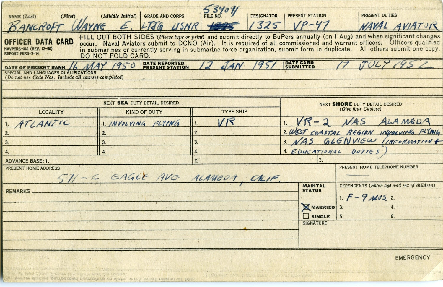 U.S. Navy Officer Data Card (NAVPERS-340) for LTJG Wayne E. Bancroft, USNR, Naval Aviator, 1952