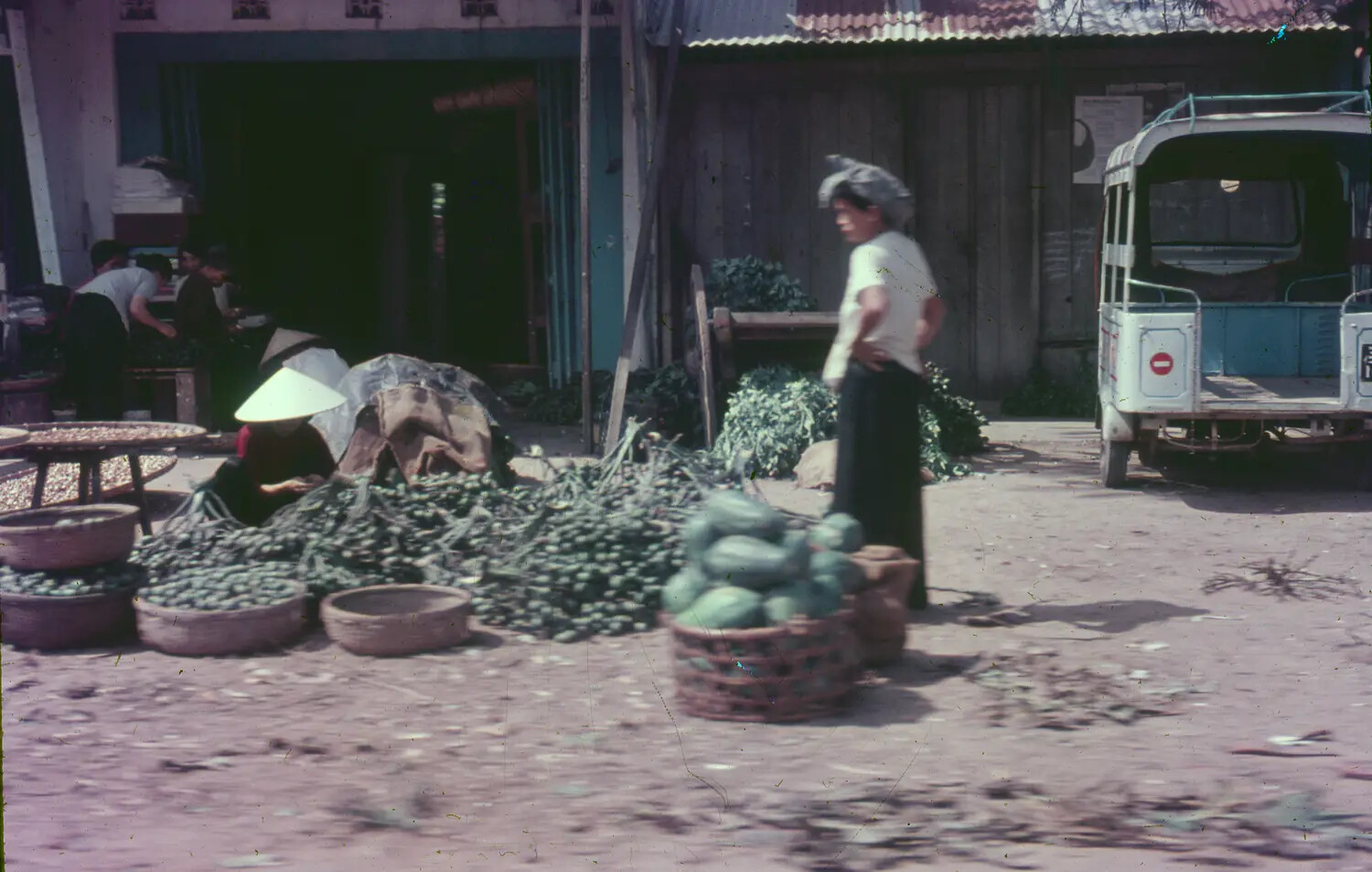 Vietnamese Street Market Scene, South Vietnam, 1965 (3rd Tactical Fighter Wing Collection)