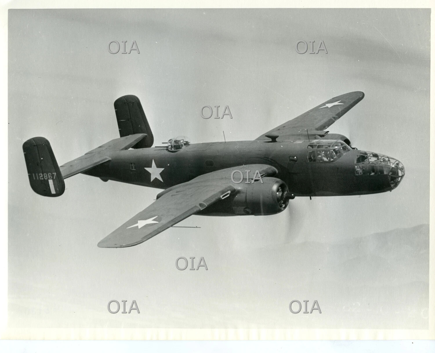North American B-25 Mitchell (Serial 112867) in Flight, Early World War II Star Insignia