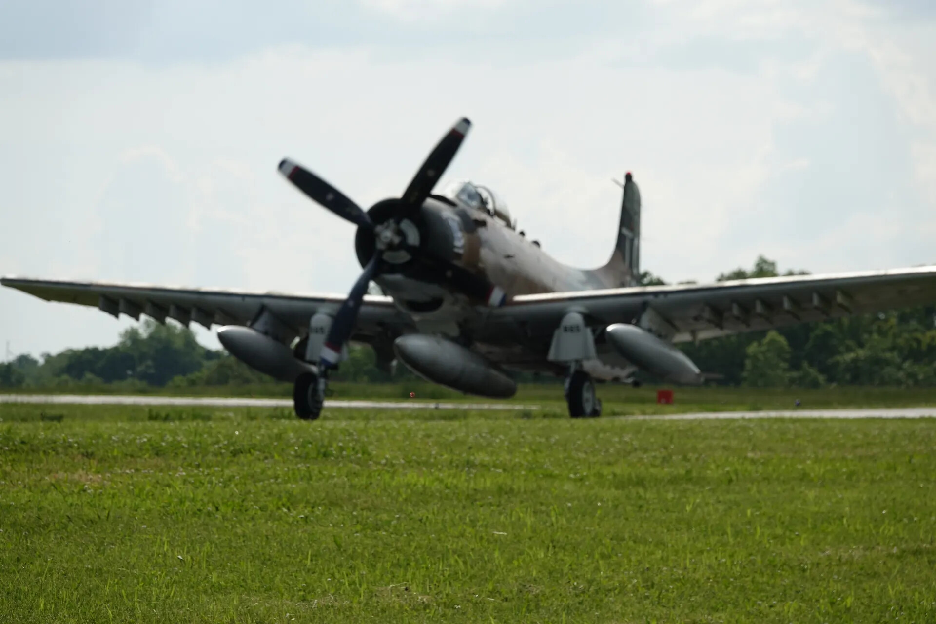 Douglas A-1 Skyraider '445' Taxiing Head-On, May 2019 Warbird Event