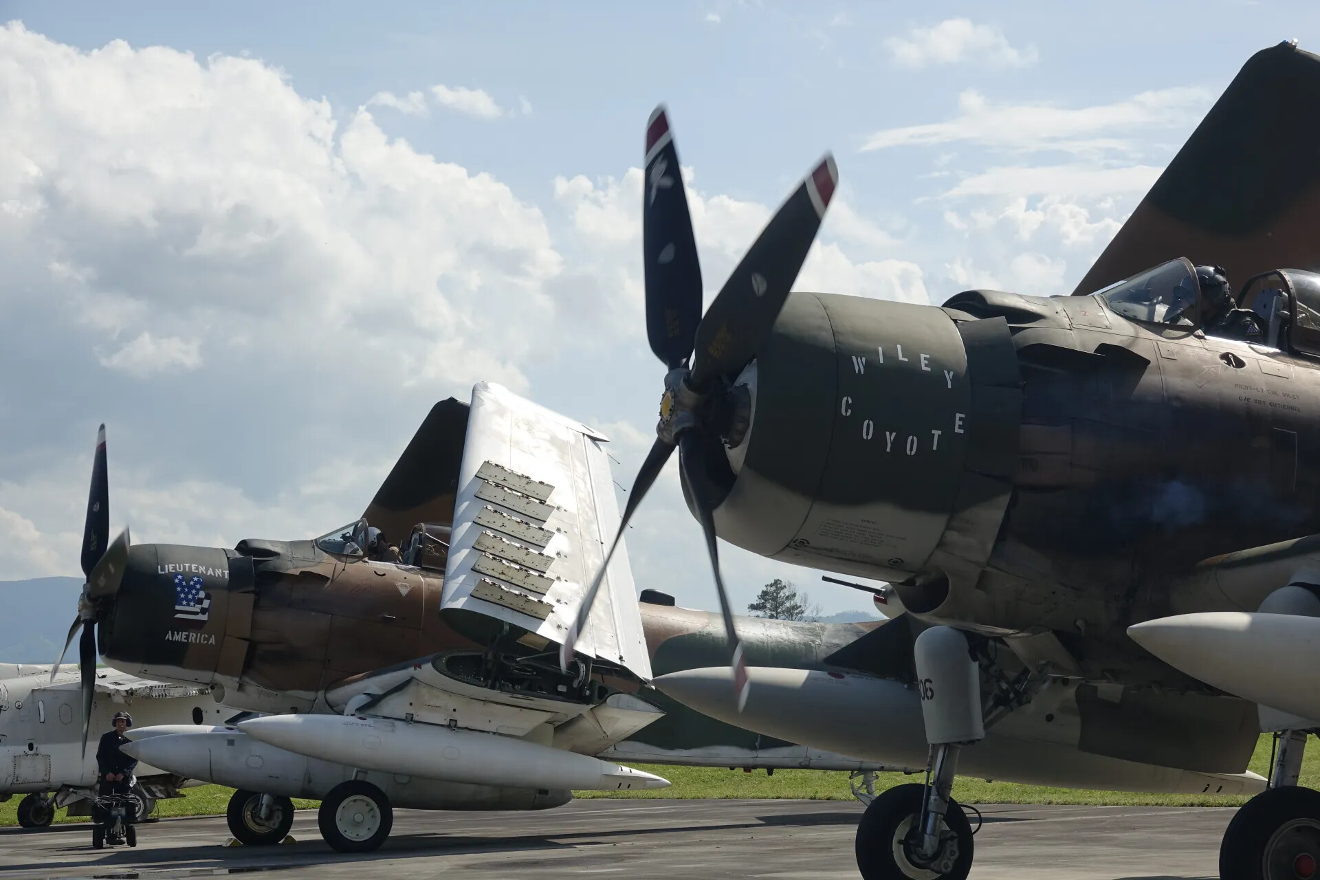 A-1 Skyraider 'Wiley Coyote' Engine Running Beside 'Lieutenant America,' Close Nose View