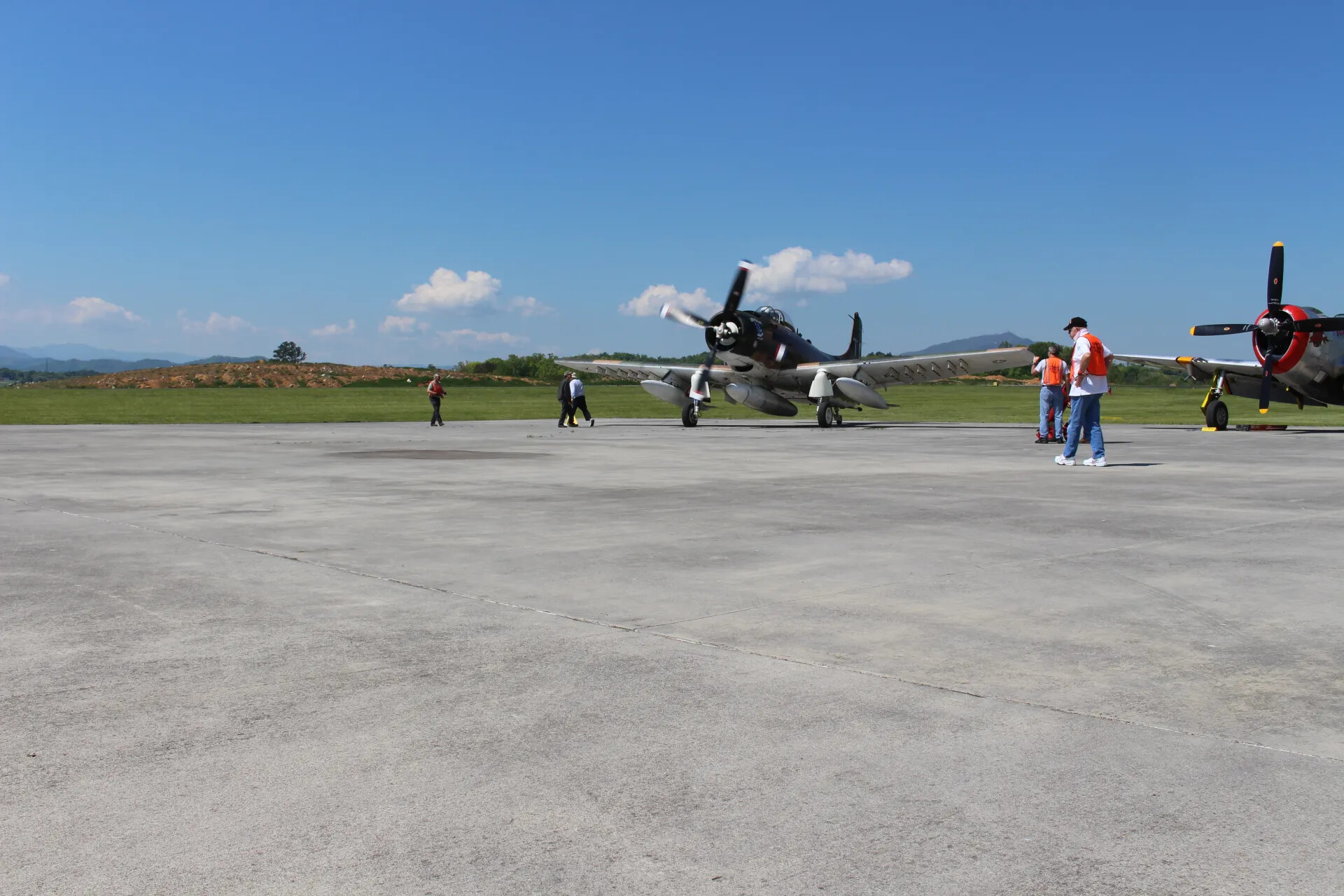 Restored A-1 Skyraider Taxiing at Warbird Event, Jim Wold Day, 2 May 2015
