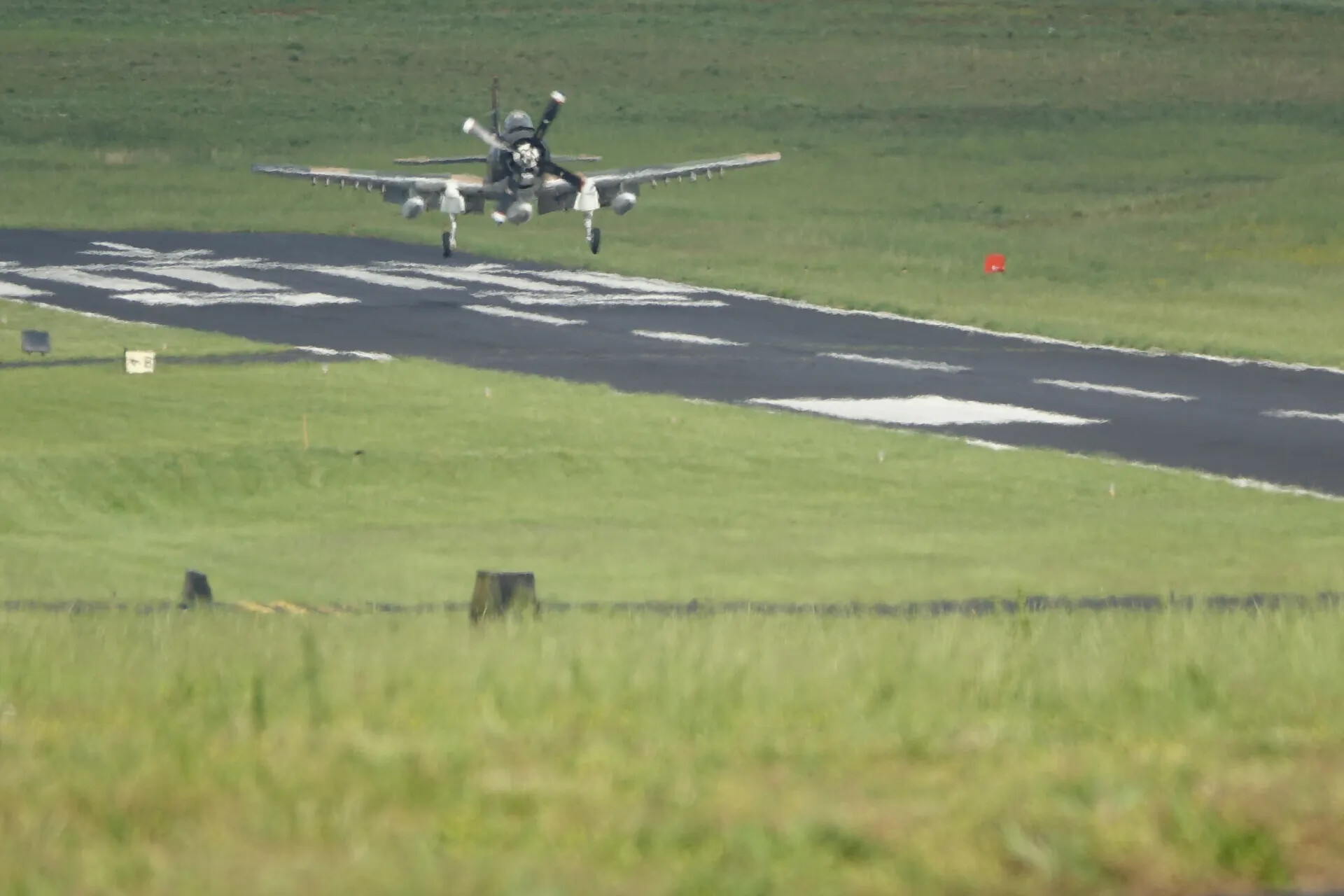 Restored A-1 Skyraider on Approach/Takeoff at Airshow, May 2019