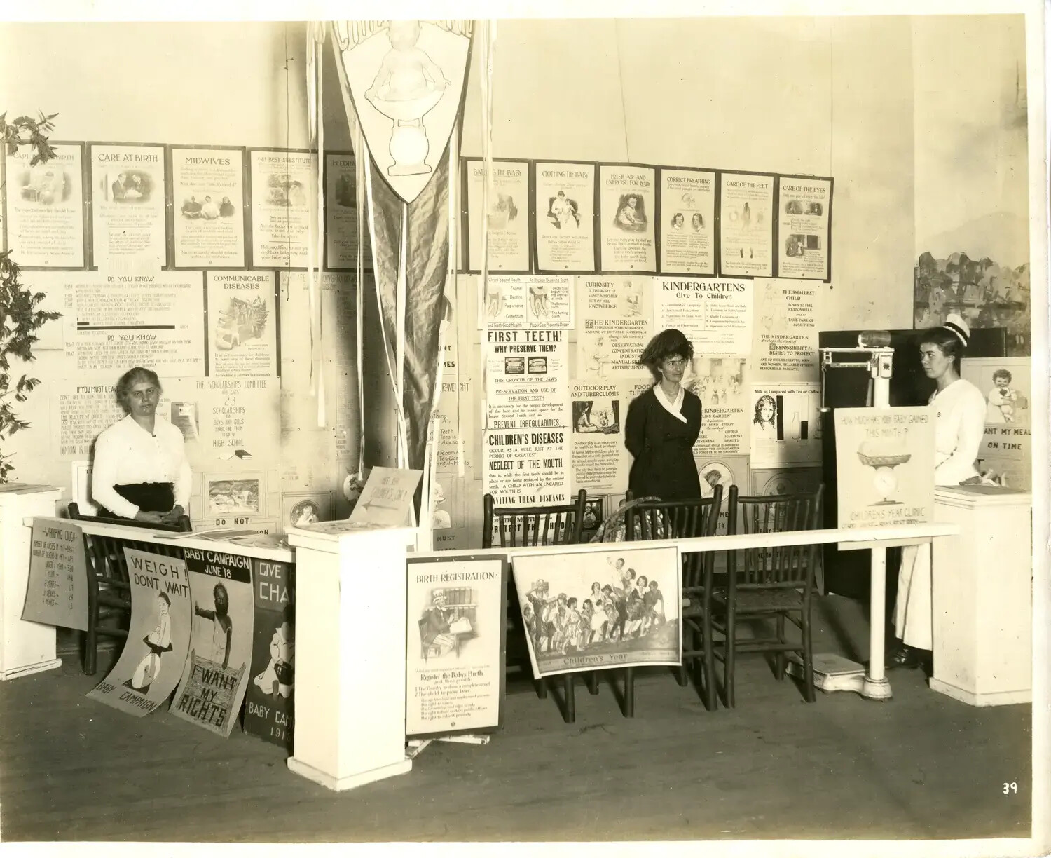 Children's Year Baby Health Clinic Exhibit Booth, Cincinnati, Ohio, 1918