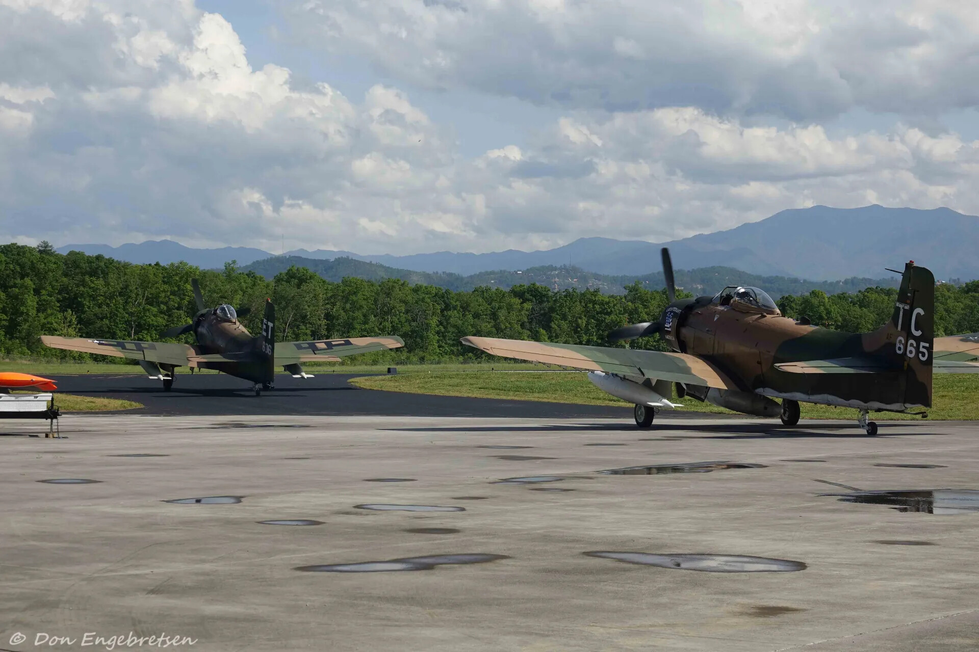 Restored A-1 Skyraiders 'TC 665' and 'ET 606' at Reunion Fly-In, May 2019