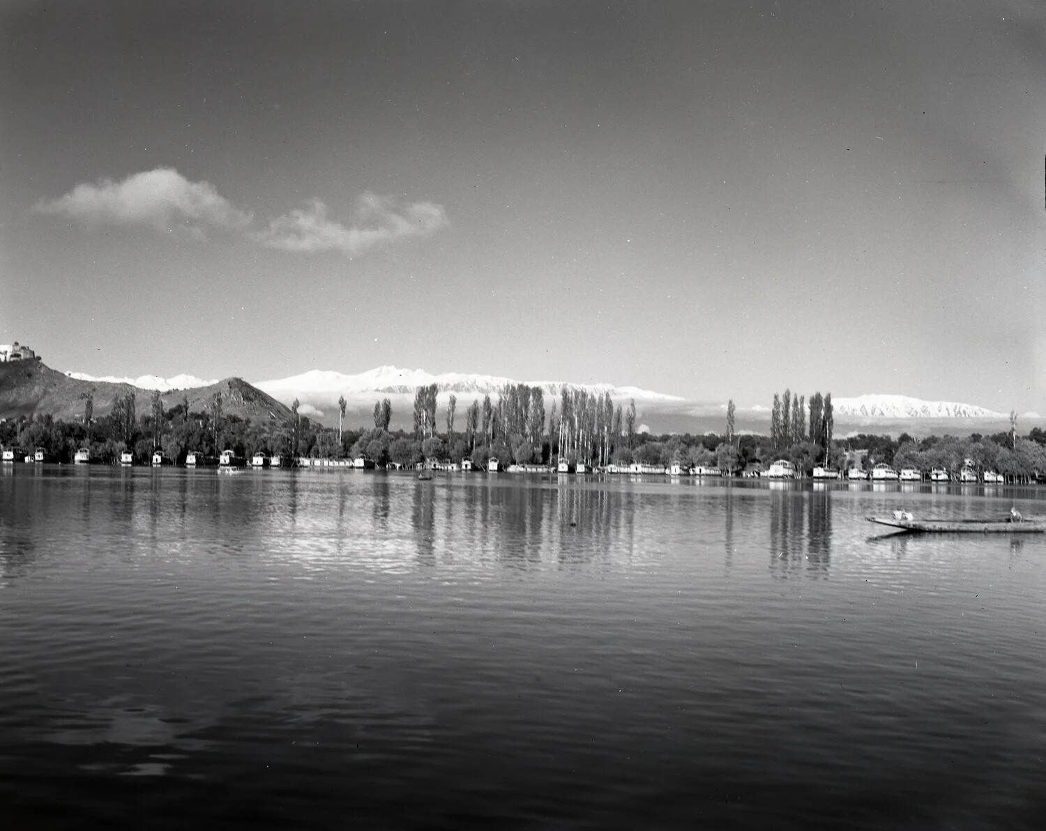 Dal Lake and Houseboats, Srinagar, Kashmir (Kotec CBI Collection Scenic View)