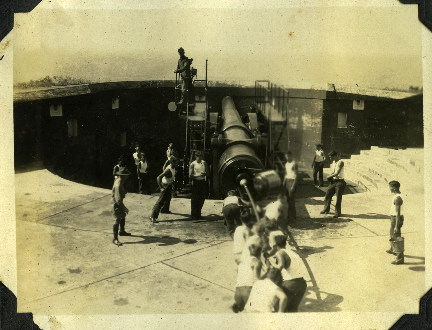 Disappearing Gun Emplacement with Soldiers and Children, Manila Bay Harbor Defenses