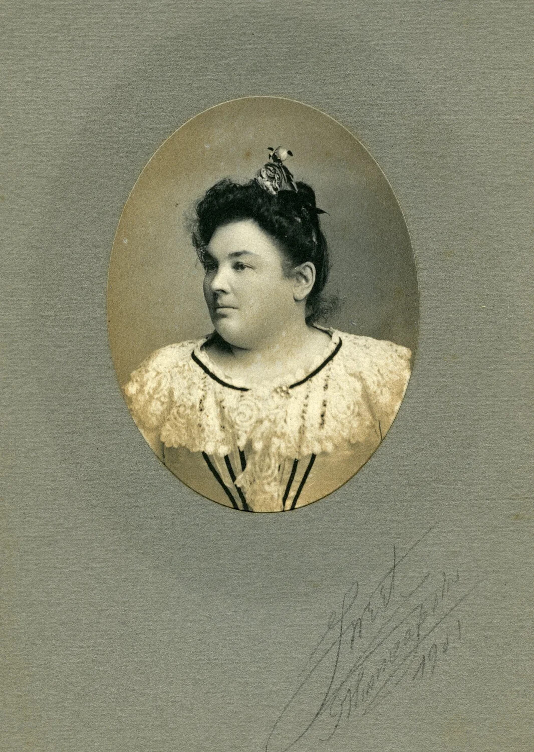 Oval Vignette Studio Portrait of a Woman, Cabinet Photograph, Inscribed 1901