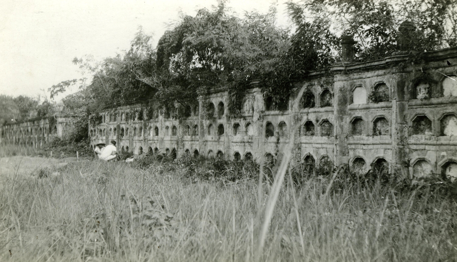 Niche Cemetery Wall (Columbarium), Philippines, Early 1900s - Carl Stone Collection