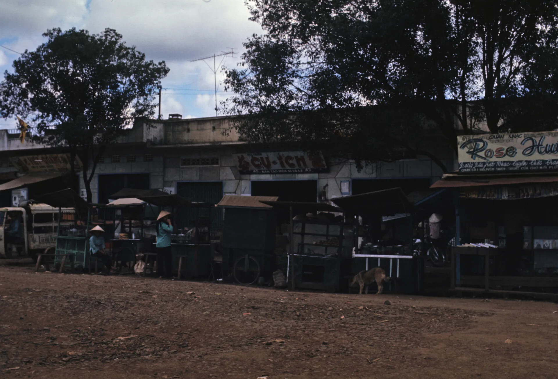 Vietnamese Street Vendors and Shopfronts, Roadside Market Scene