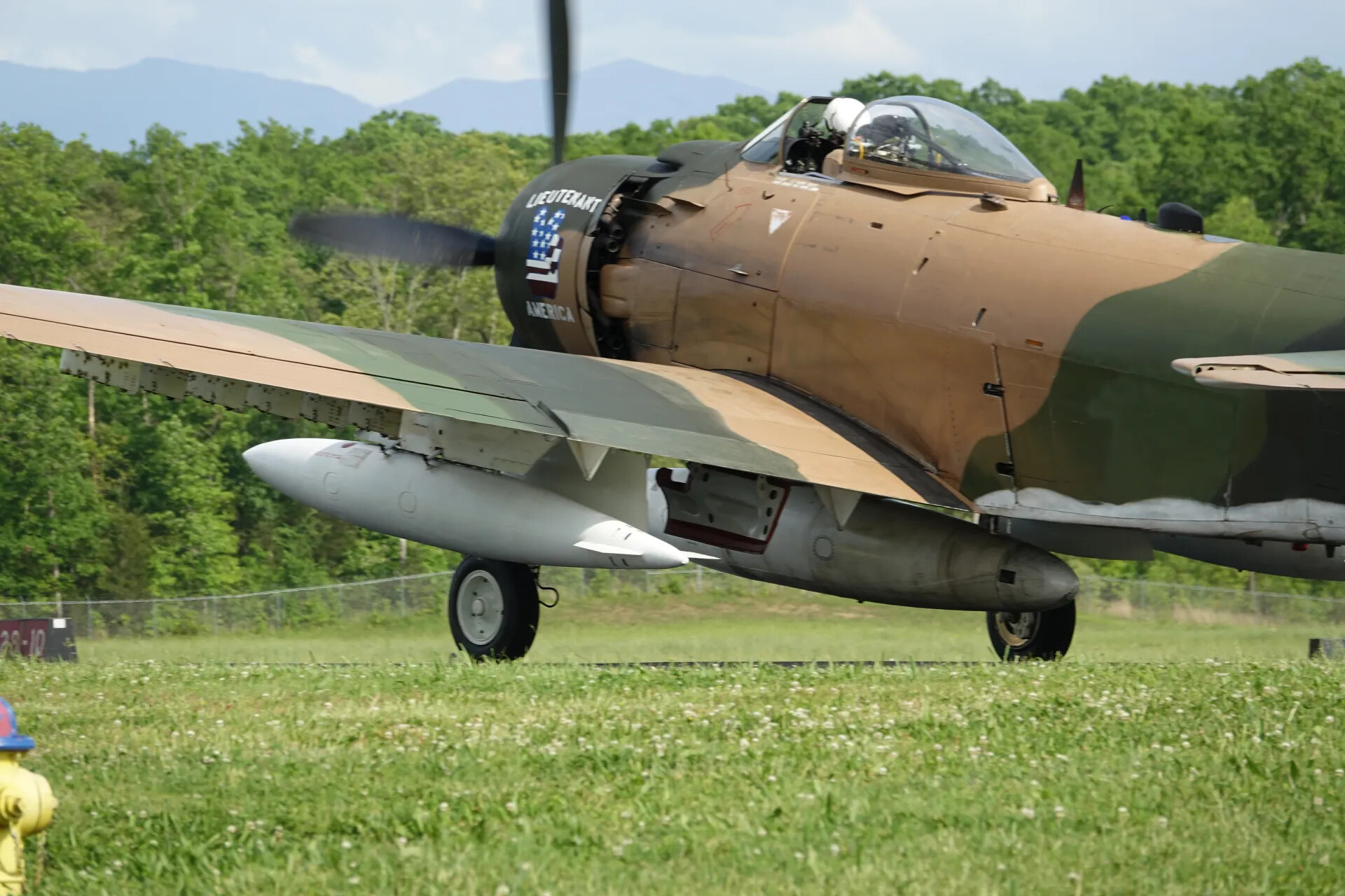 Airworthy Douglas A-1H Skyraider 'Lieutenant America' Taxiing, 3-4 May 2019